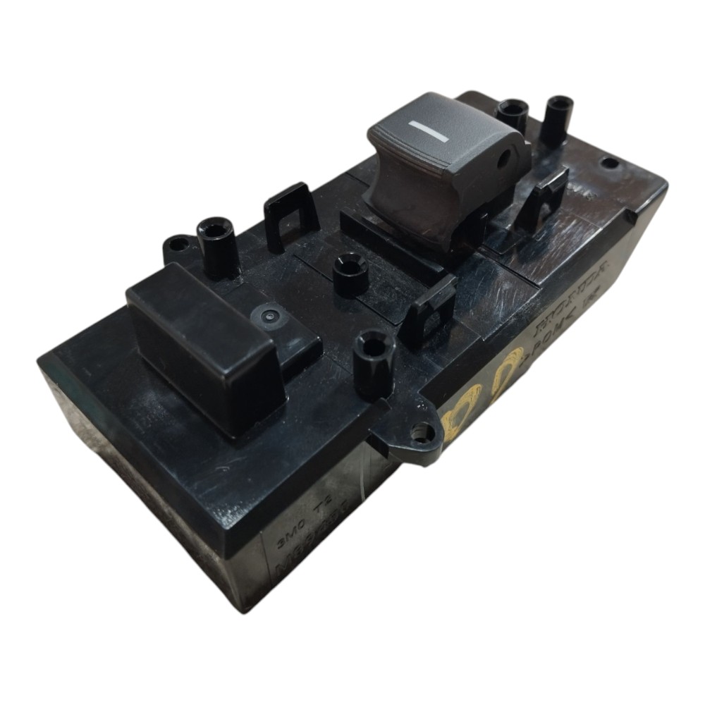 Botao Comando Vidro Diant Direito Honda Hrv Exl 2023 25 V644 5