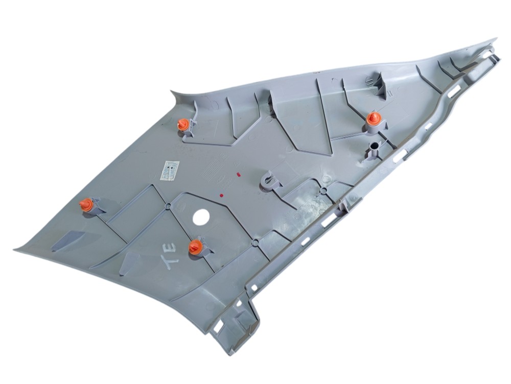 Acabamento Esquerdo Coluna Traseira Chery Tiggo 2 2020 V613 1