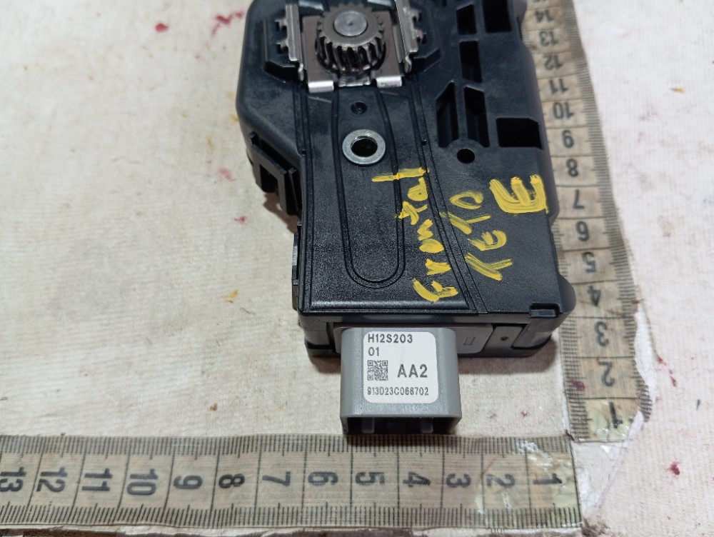 Motor Esquerdo Teto Lexus Rx500hf 2023 V619 7