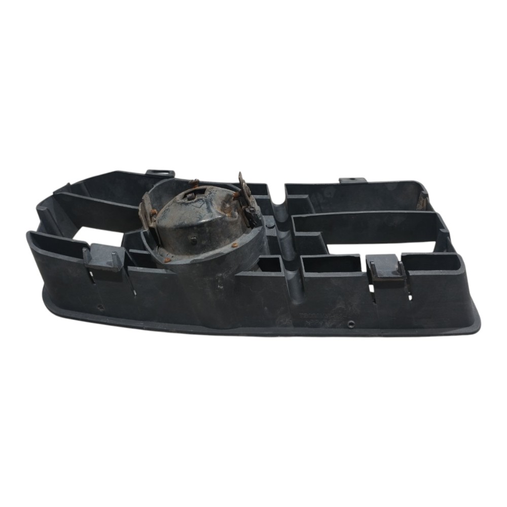Moldura Farol Milha Esquerdo Vw Golf 2002 V373 9