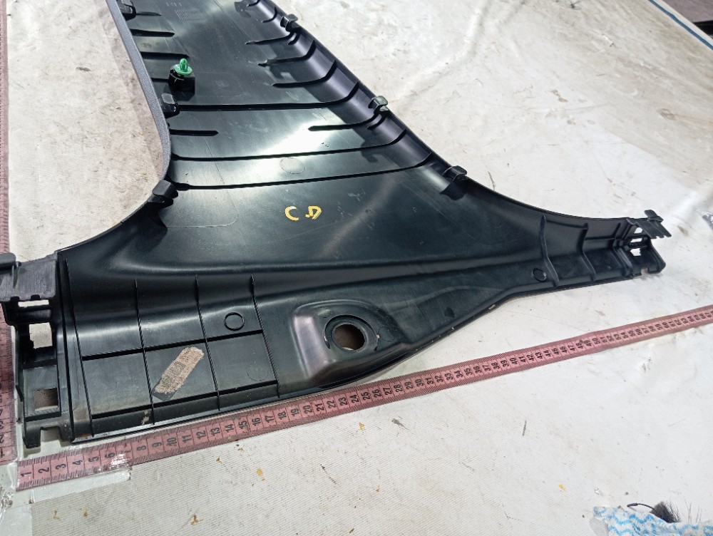 Acabamento Coluna Direita Honda Hrv Exl 2023 2025 V644 9