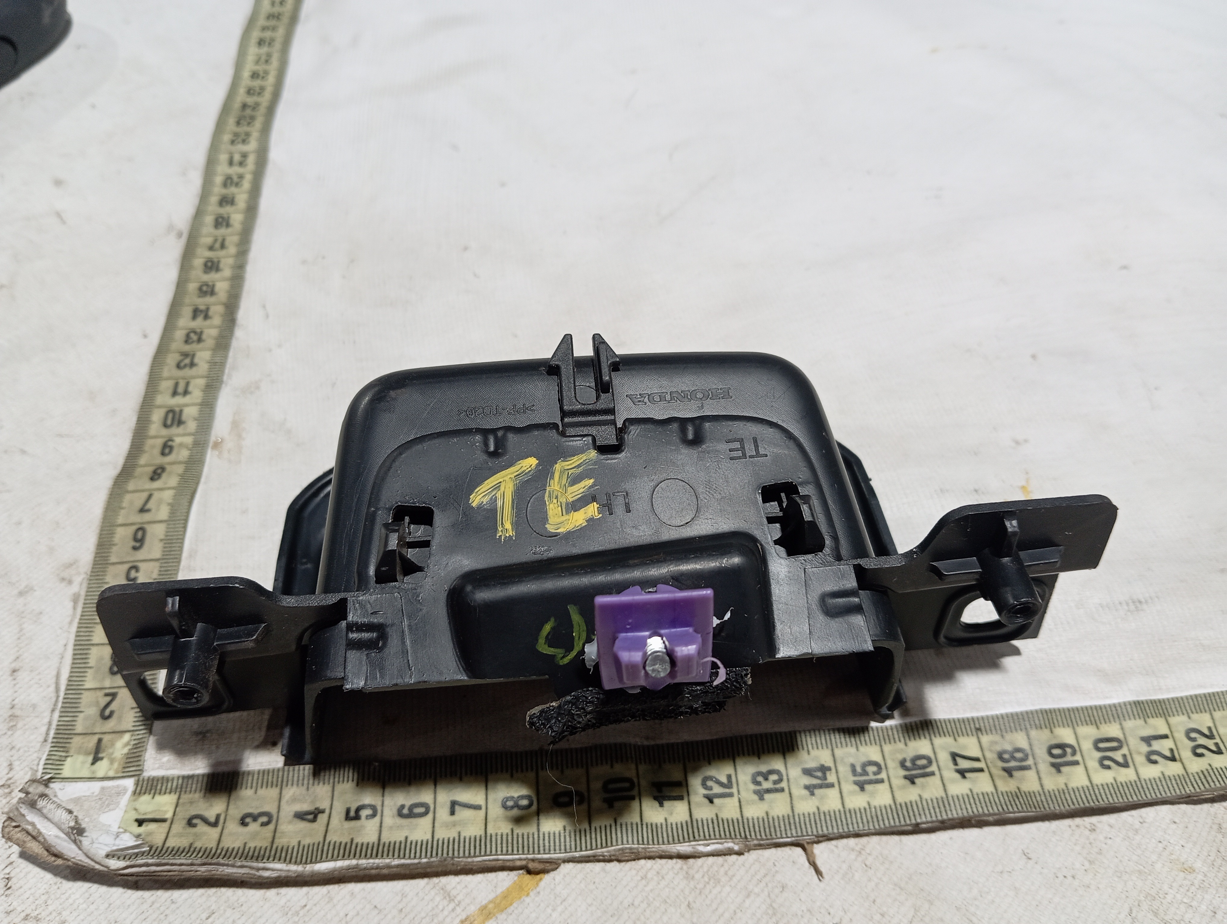 Acabamento Porta Traseira Esq Honda Hrv Touring 2020 25 V602 8