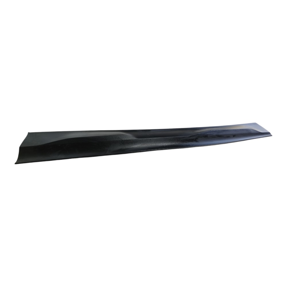 Moldura Porta Dianteira Esquerda Gm Tracker 2020 2025 V627 4