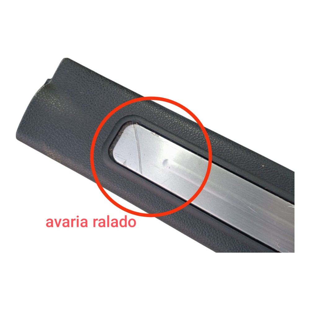 Soleira Dianteira Direita Mercedes B180 2010 V630 3
