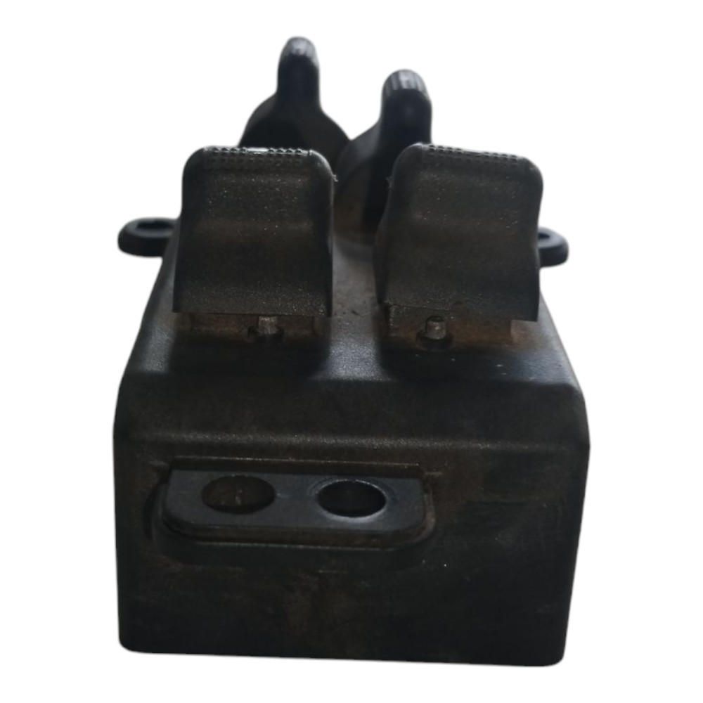 Botão Vidro Dianteiro Esquerdo Chrysler Grand Caravan V578 4