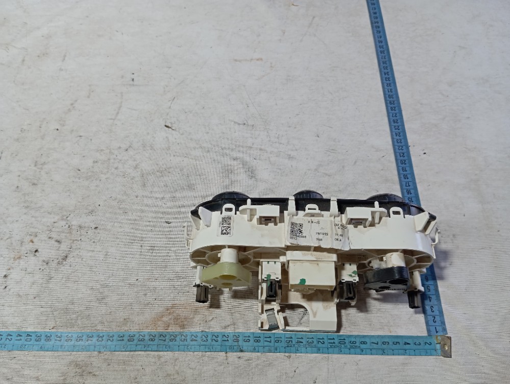 Comando ar condicionado Fiat Mobi 2019 9
