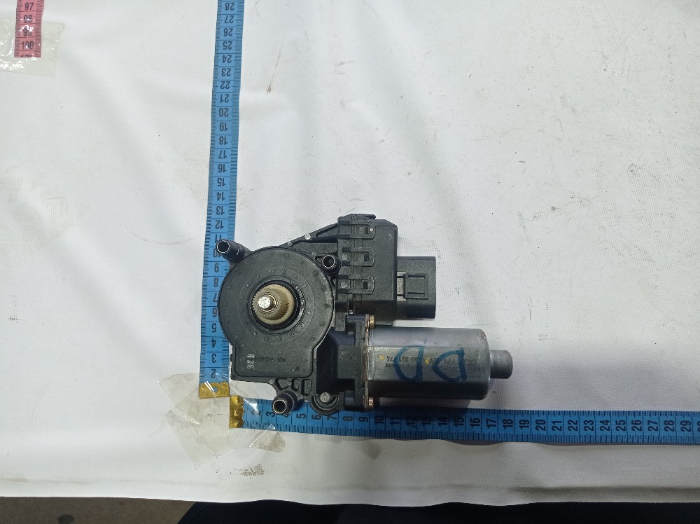 Máquina De Vidro Dianteiro Direito Audi A6 2002 V261 6