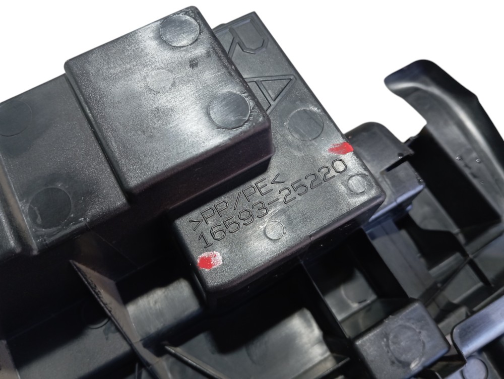Defletor Direito Radiador Lexus Rx500hf 2023 V619 8