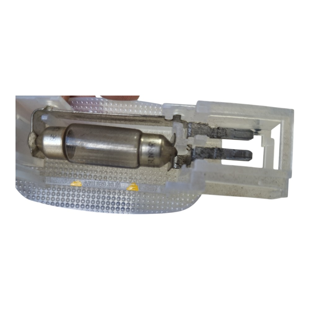 Luz Teto Cortesia Mercedes B180 2010 V630 10