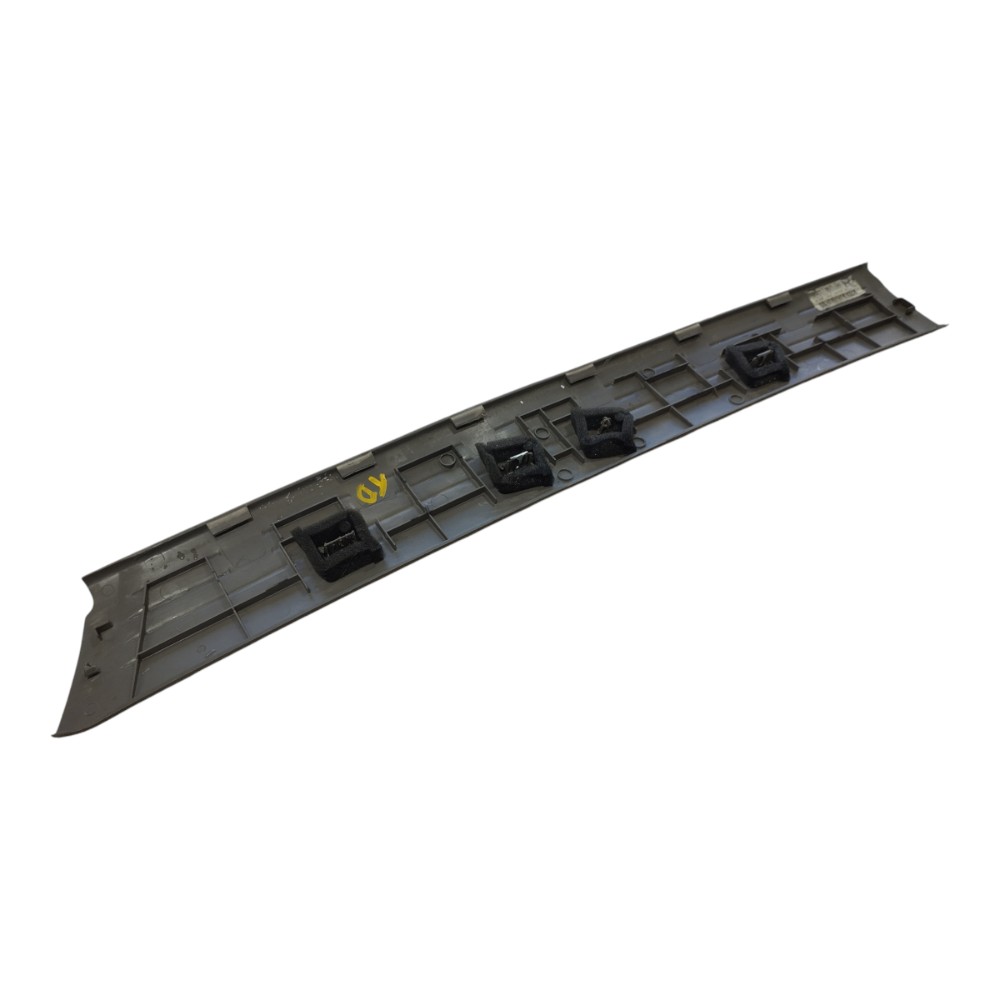 Soleira Traseira Direita Chrysler Grand Caravan 2003 V578 3