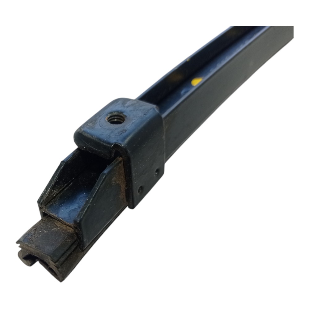 Guia Vidro Porta Traseira Esquerda Vw Golf 2012 V435 7