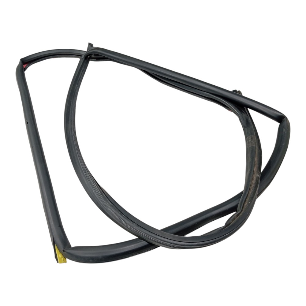 Borracha Porta Diant Direita Mercedes C180 2002 2007 V661