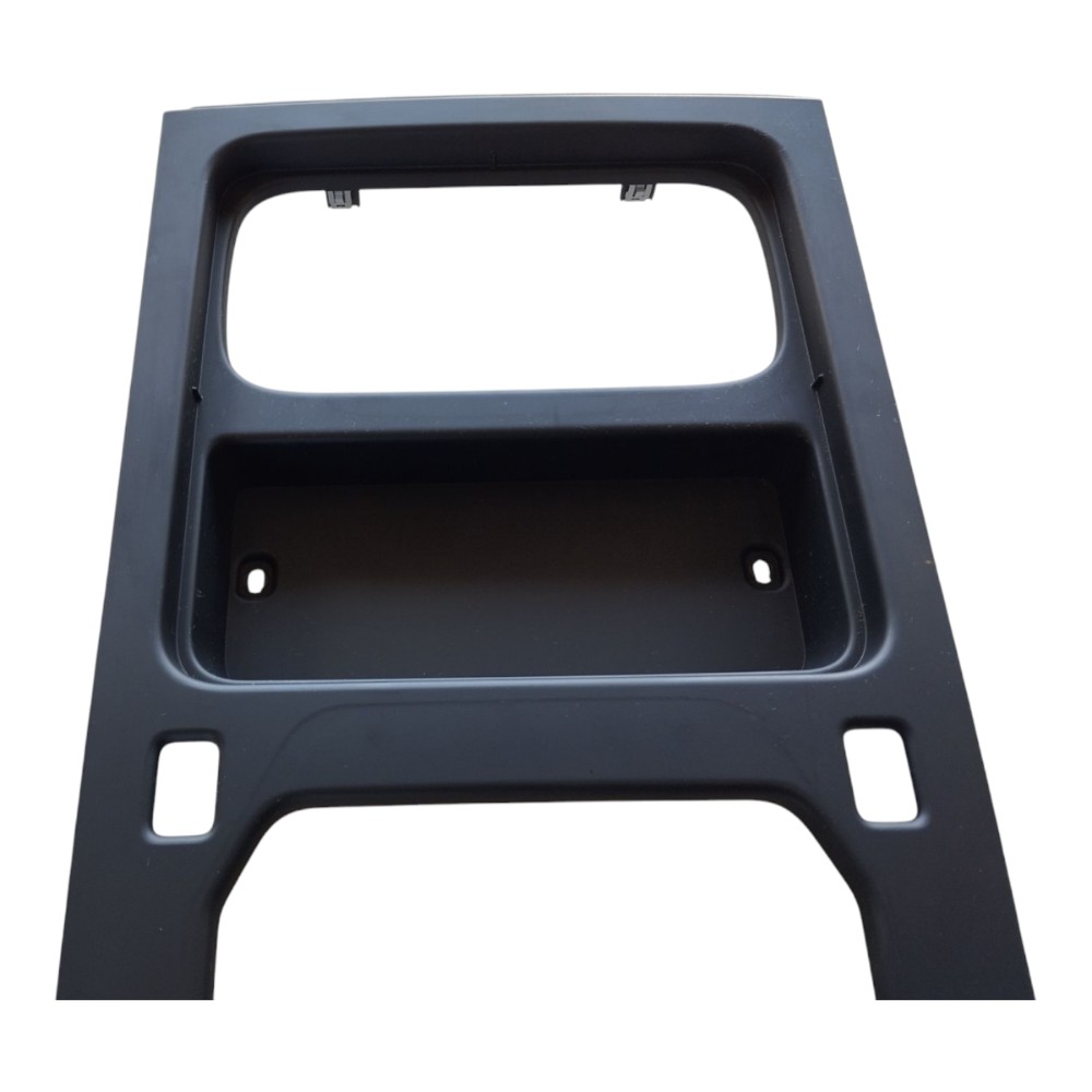Acabamento Console Central Land Rover Defender 2022 V645