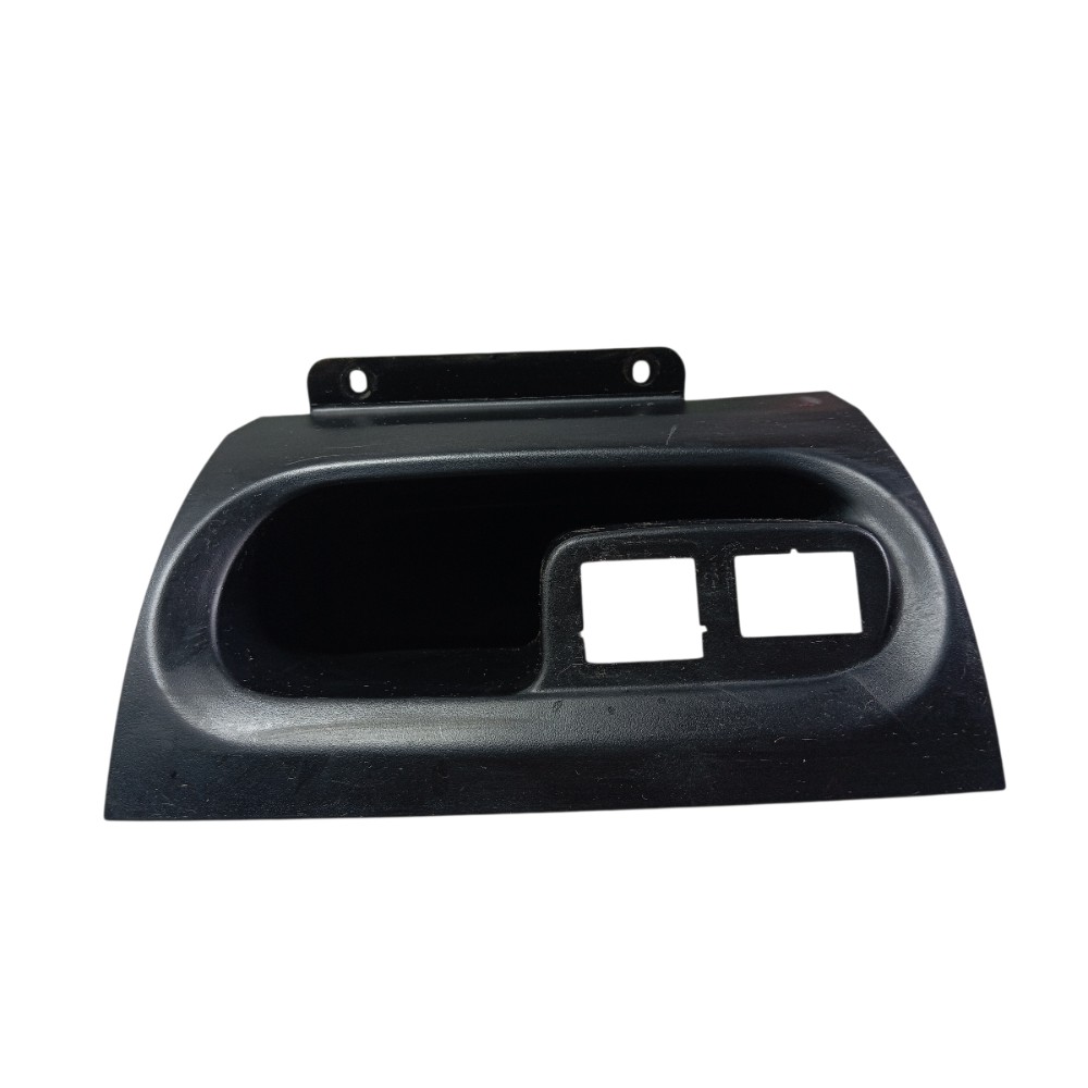 Porta Treco Painel Fiat Strada 2018 5