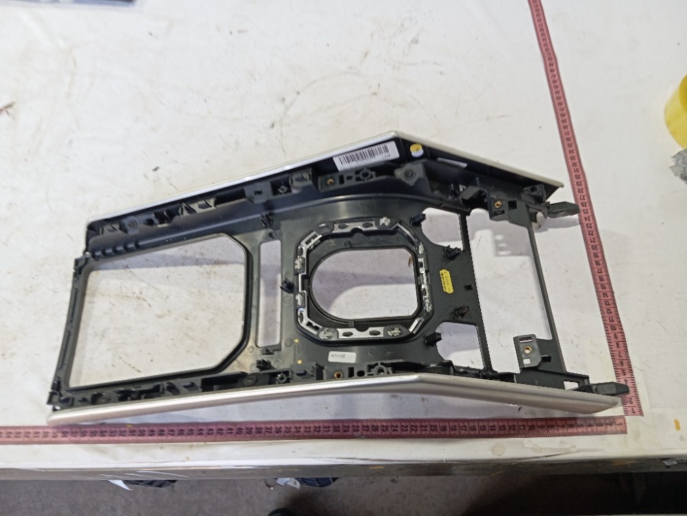Moldura Console Evoque Prestigie 2012 A 2015 V633 9