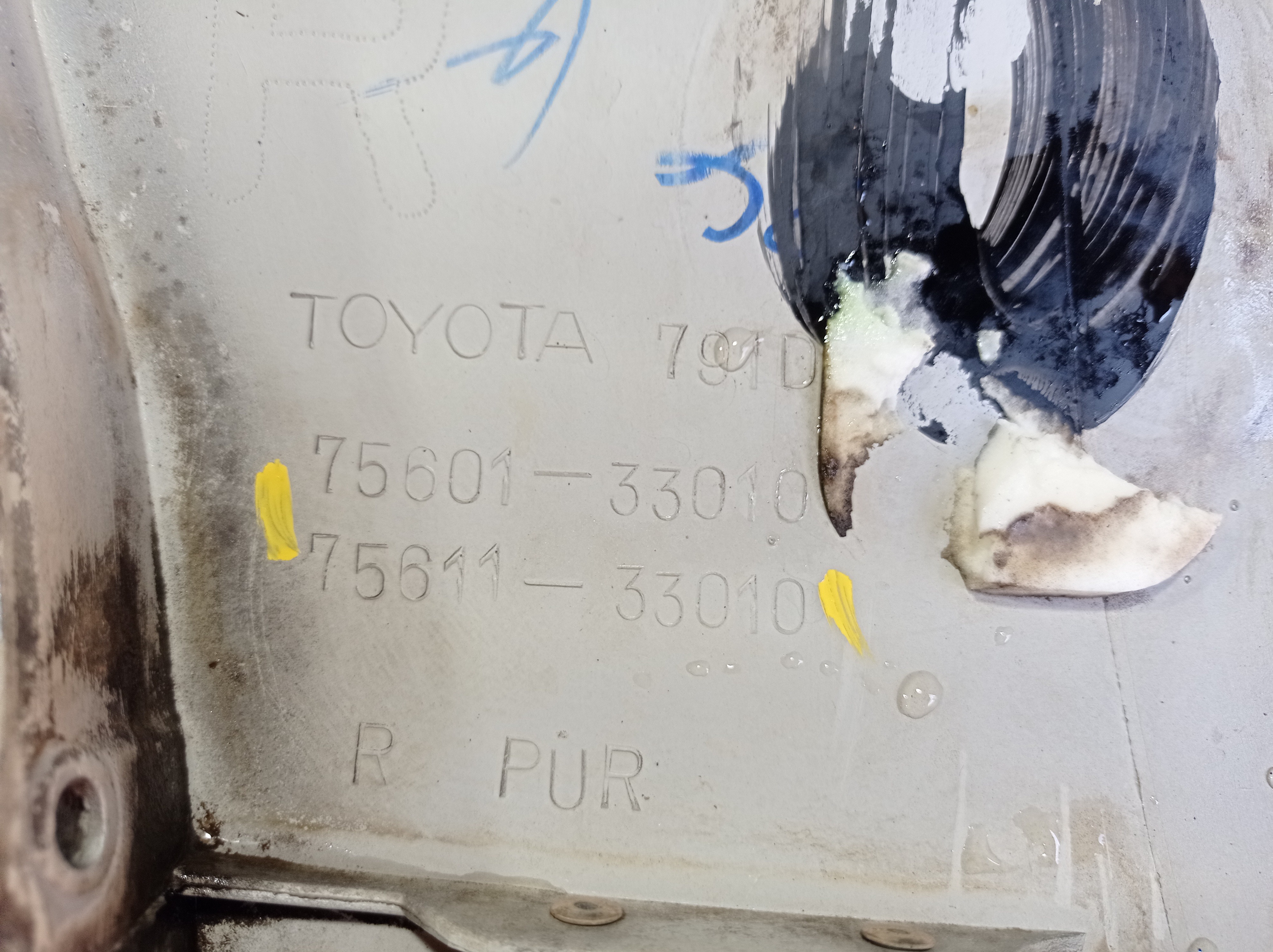 Aplique Paralama Direito Lexus Es300 1993 V571 9
