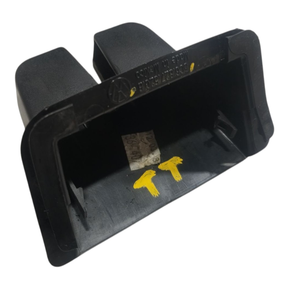 Capa Fechadura Tampa Traseira Vw Virtus 2018 A 2022 V657