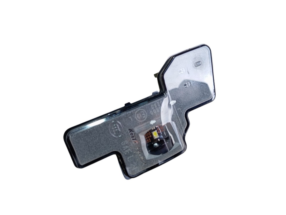 Luz Esquerda Placa Lexus Rx500hf 2023 V619 3