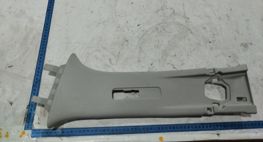 Acabamento Coluna Esquerda Renault Zoe 2023 V639 9