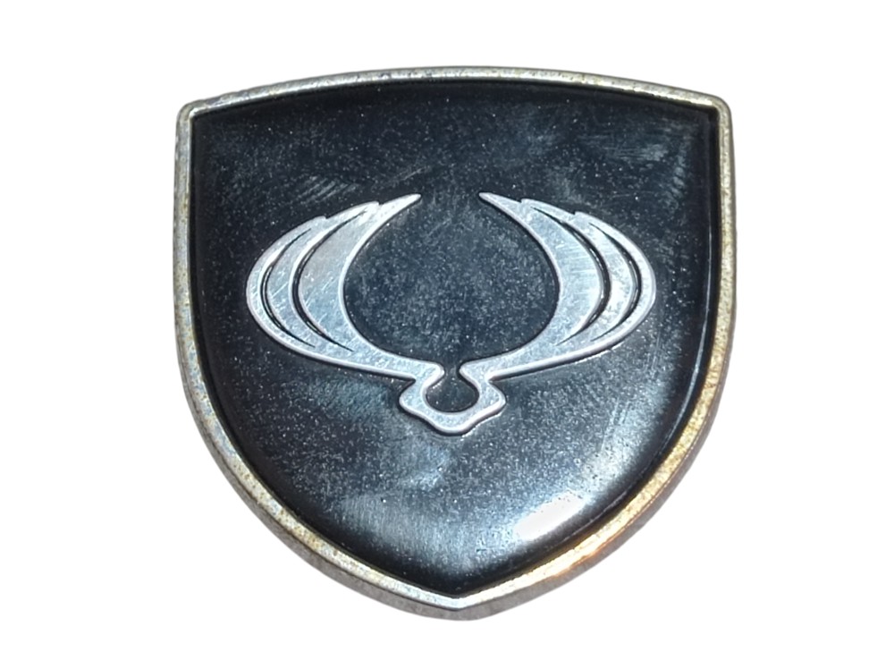 Emblema Tampa Traseira Ssangyong Xlv Dlx 1.6 2018 V612