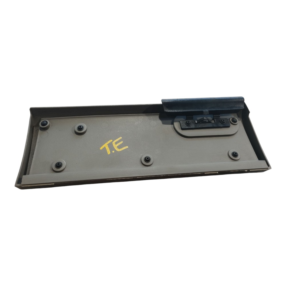 Forro Tampa Traseira Esquerda Chrysler Grand Caravan  V578 5
