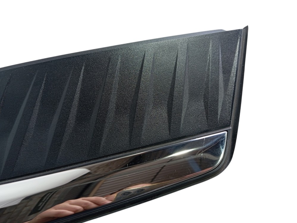 Moldura Traseira Esquerda Chery Tiggo 5xsport 2024 V621 7