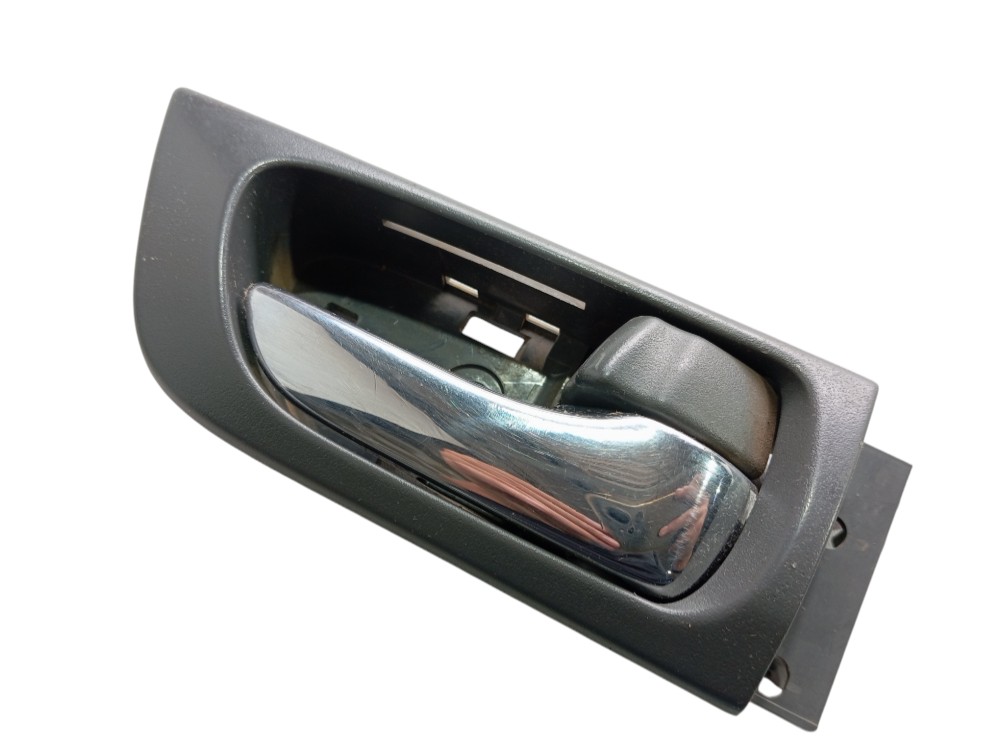 Maçaneta Int Porta Traseira Direita Cruiser Prado 04 V552 Traseira 3