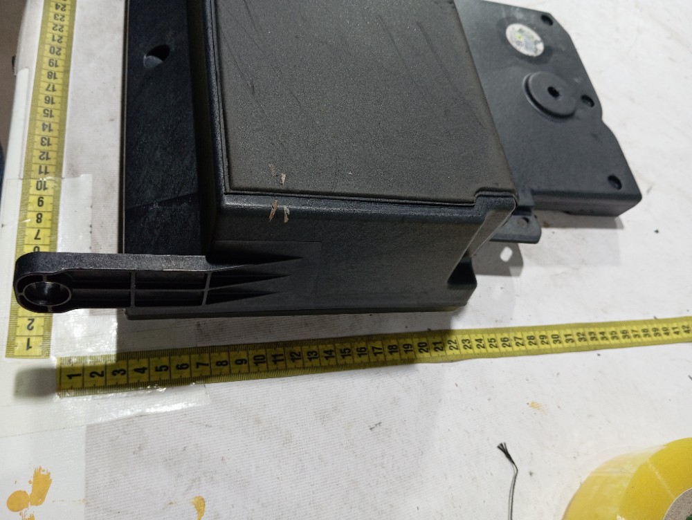 Caixa Subwoofer Assoalho Ram Rampage 2023 2025 V659 6