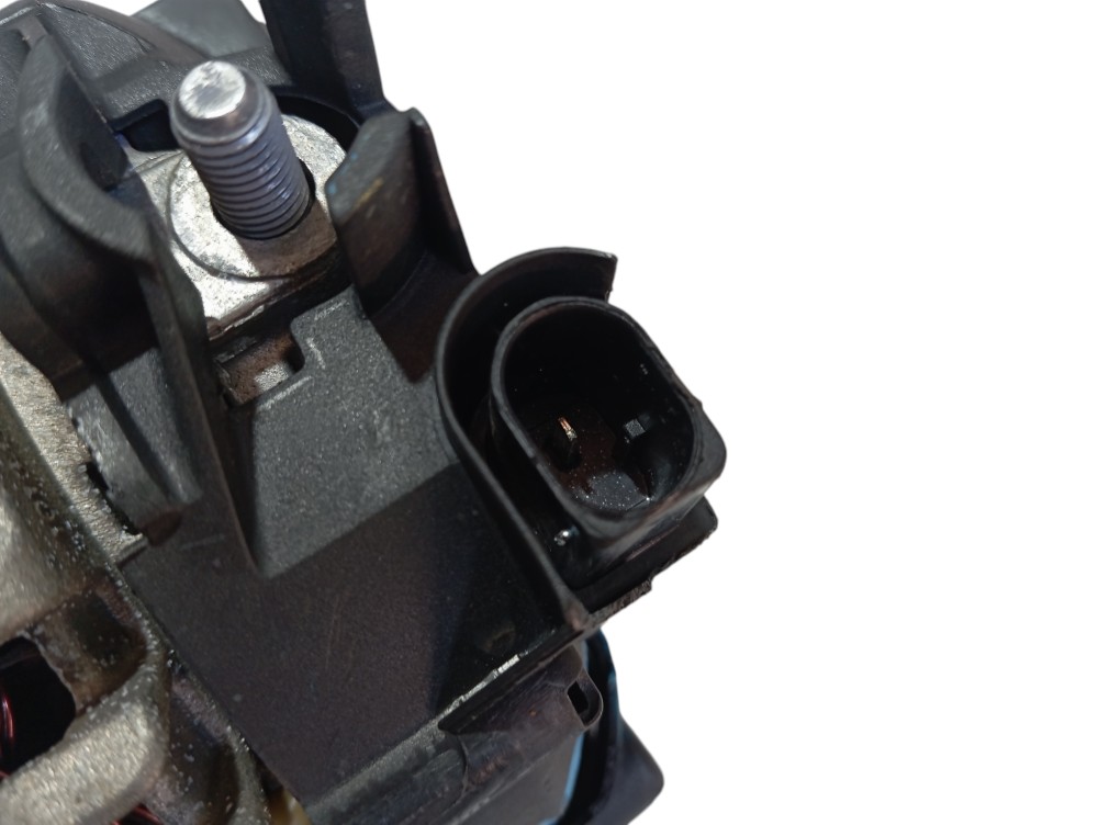 Alternador Ford Focus 2013 Av6n-10300-ha