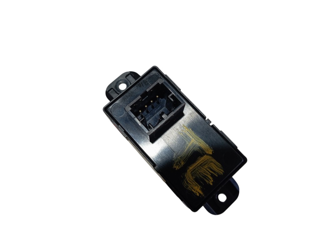 Botão Vidro Porta Traseira Esquerda Jac Iev40 83 Kw 20 V615 4