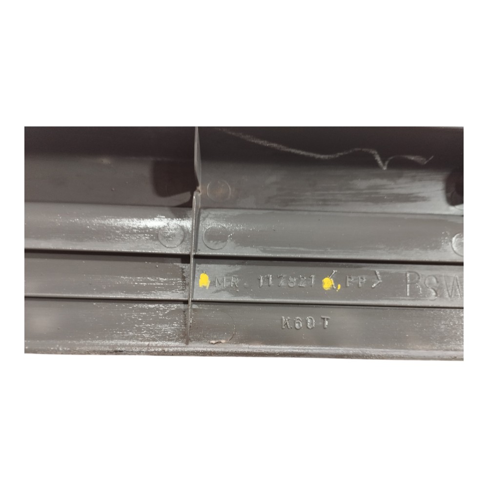 Soleira Dianteira Esquerda Mitsubishi L200 Sport 2004 V638 4