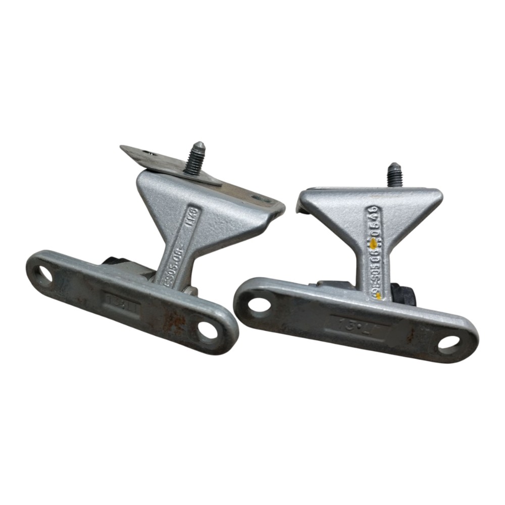 Dobradiça Porta Traseira Esquer Mercedes C180 2002 2007 V661 10