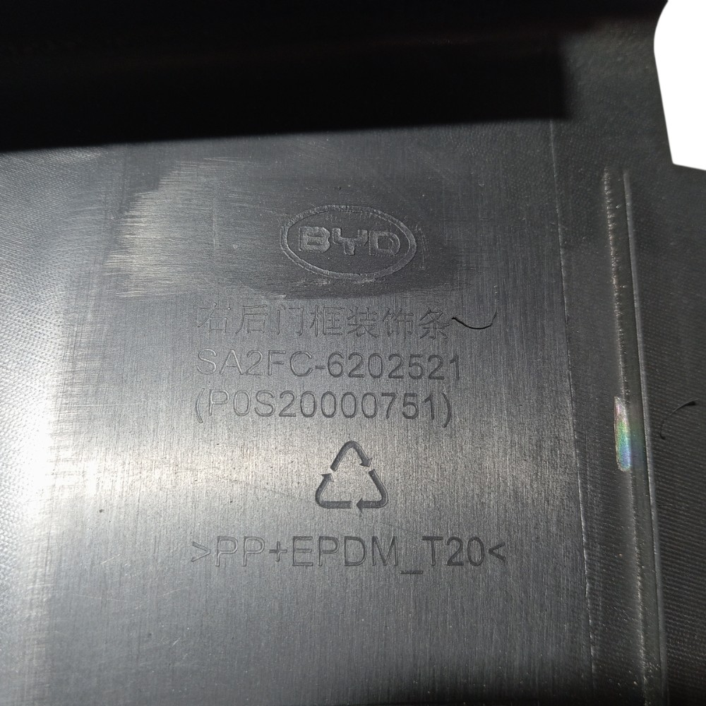 Moldura Int Porta Traseira Direita Byd Song Pro 2025 V669 8