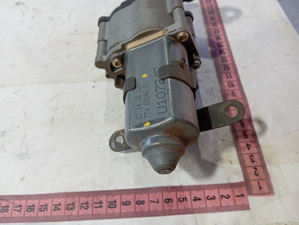 Motor Fechadura Porta Traseir Esquerda Grand Caravan 03 V578 8