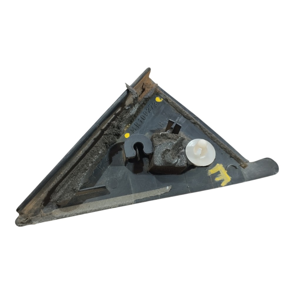 Acabamento Interno Retrovisor Esquerdo L200 Sport 2004 V638 6