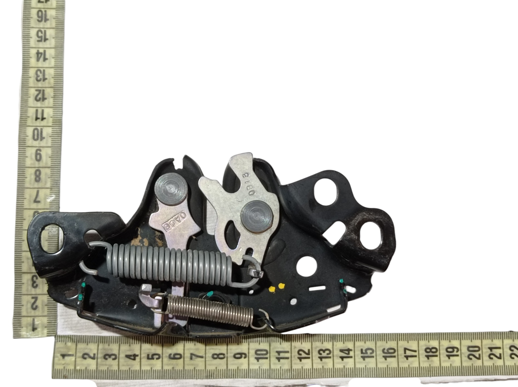 Fechadura Inferior Capô Nissan Leaf 2022 V589 8