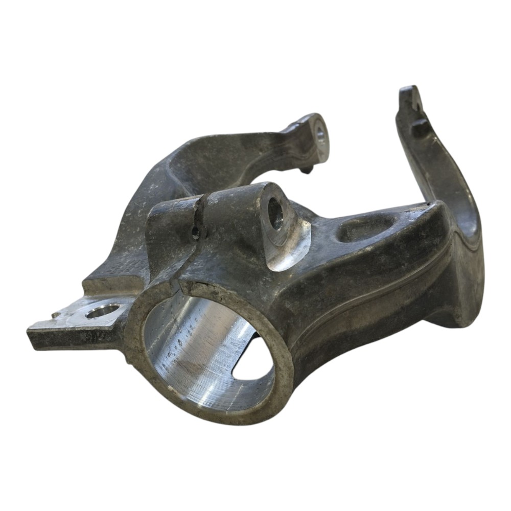 Suporte Bolsa Suspensão Diant Dir Rover Defender 2022 V645 2