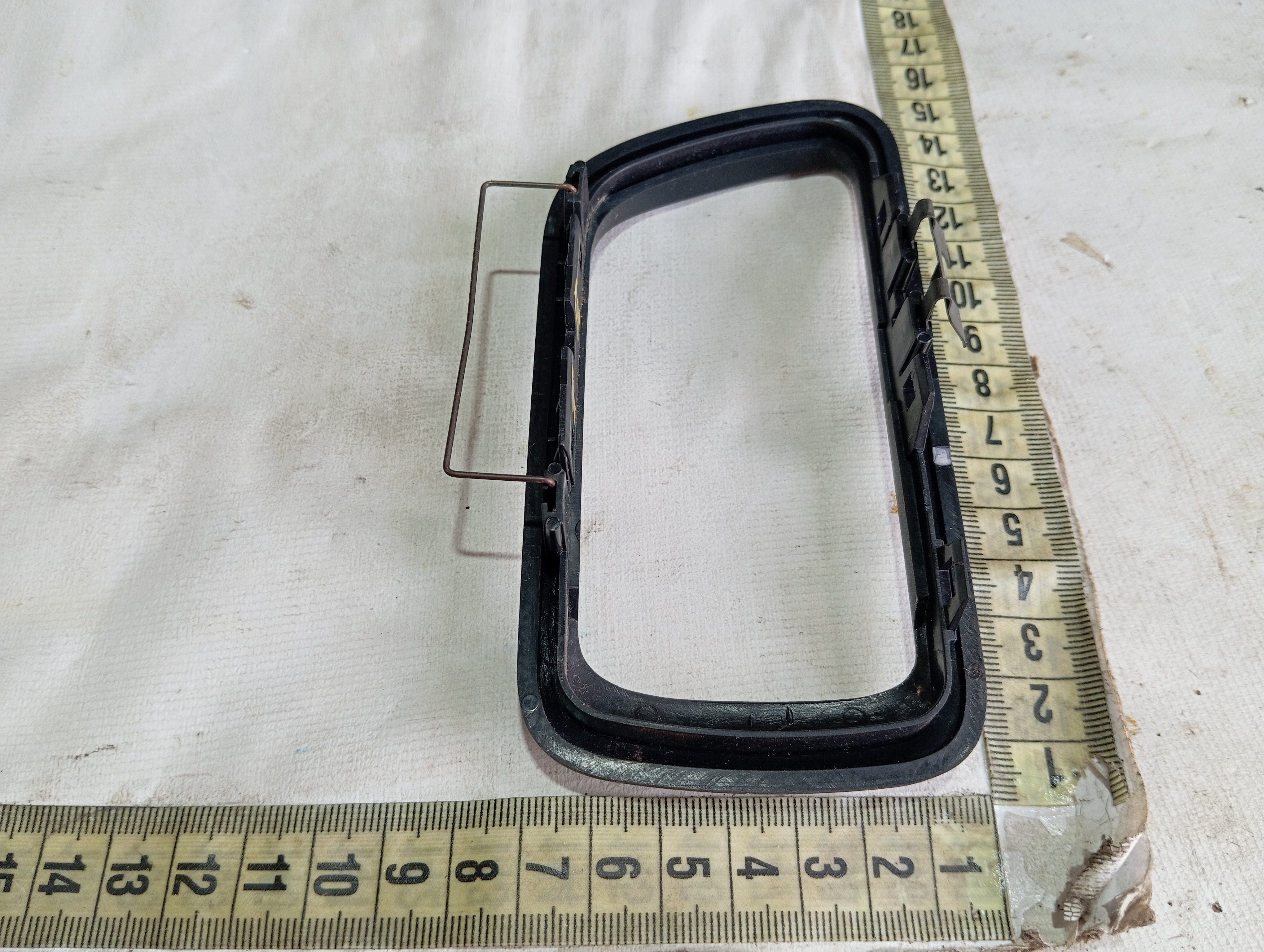 Moldura Maçaneta Porta Tras Esquerda Pajero Full 2020 V599 Traseira 6
