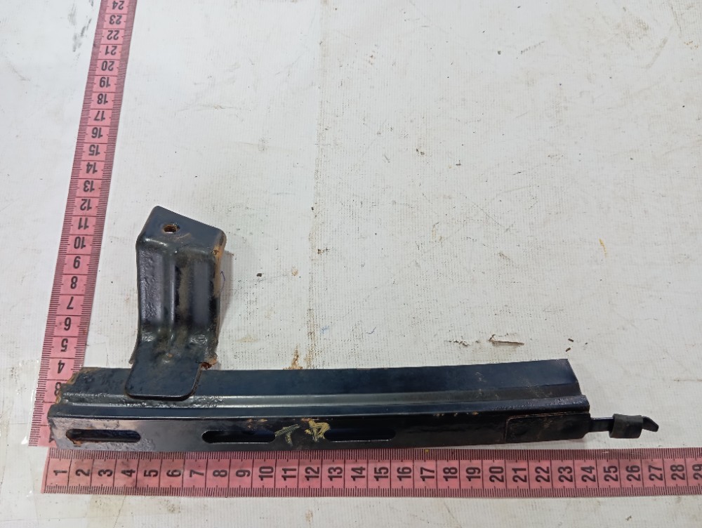 Canaleta Vidro Porta Traseira Direita Jac Ejs1 2022 24 V616 9