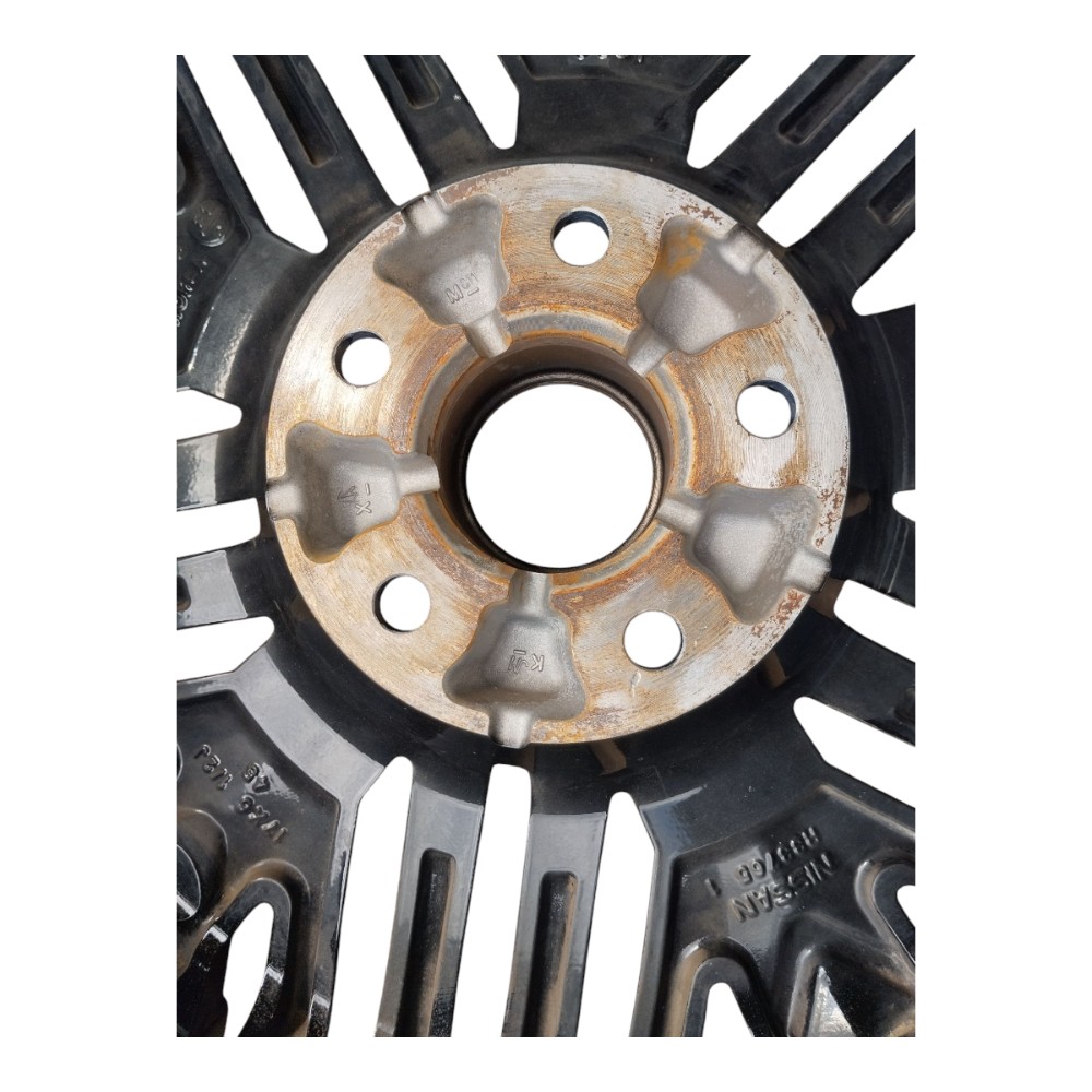 Roda Aro 17 Nissan Leaf 2023 V632 10