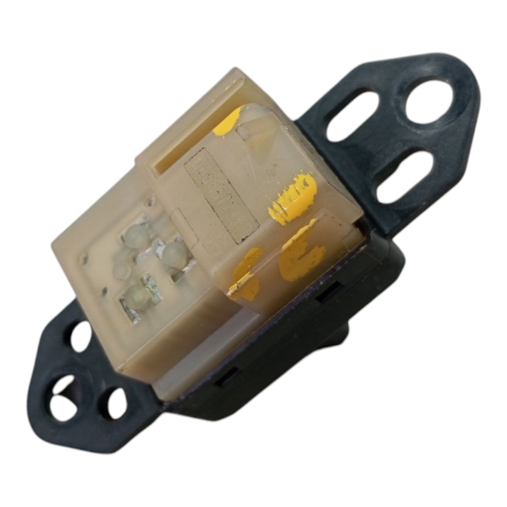 Botão Vidro Porta Traseira Esquerda Grand Caravan 2003 V578 7