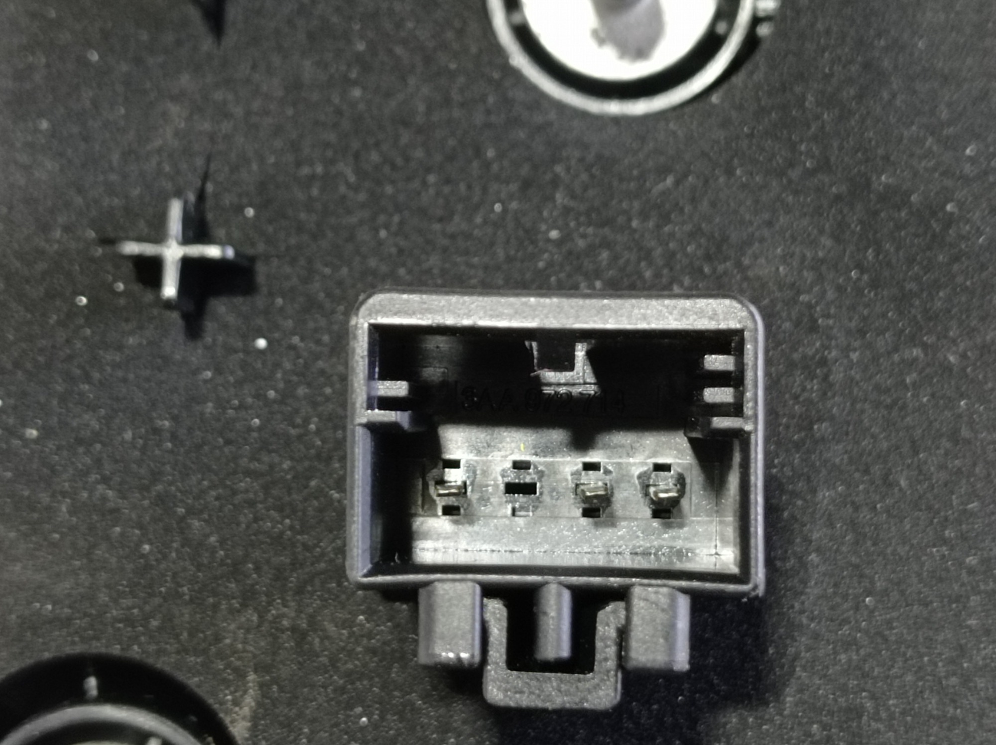 Lanterna Direita Tampa Porta Malas Vw Taos 22 2024 V601 8