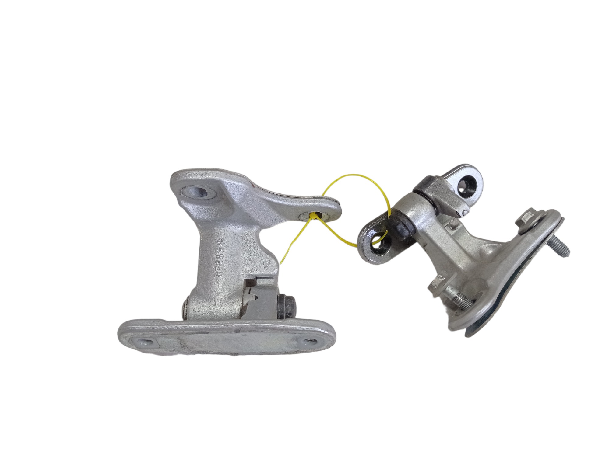 Dobradiça Porta Dianteira Direita Mercedes Gla 200 2016 V568 6