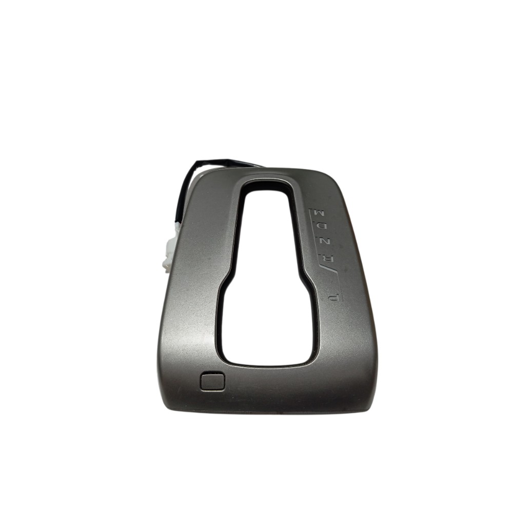 Moldura alavanca cambio Chevrolet Spin 2020 4