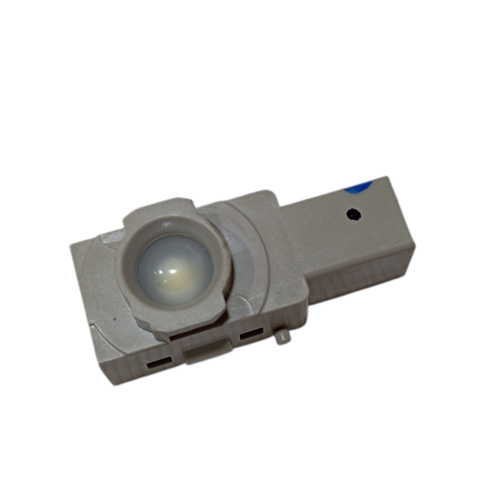 Luz Cortesia Porta Luvas Byd Song Pro 2025 V669 4