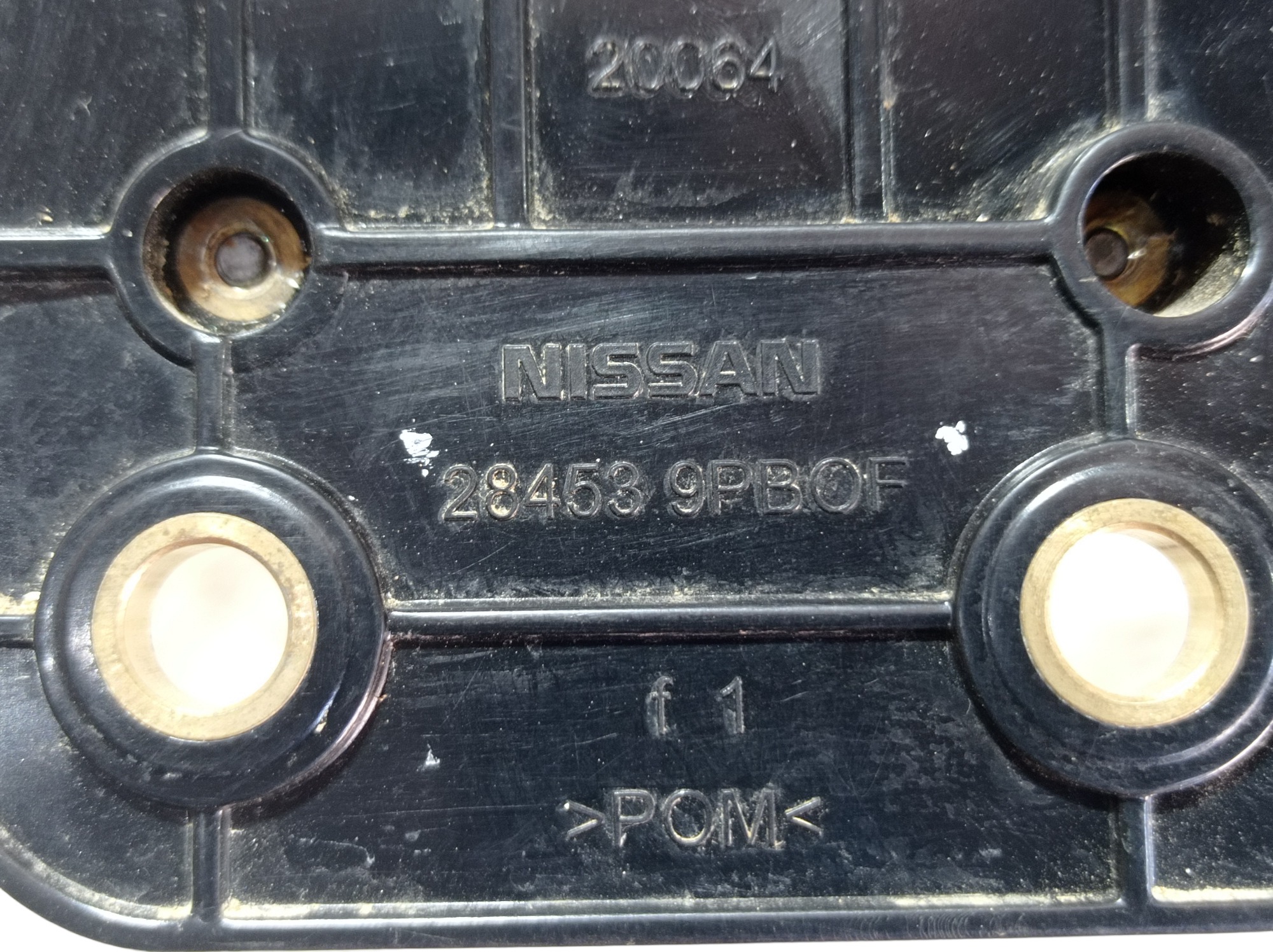 Suporte Modulo Radar Traseiro Esquerdo Nissan Leaf 2022 V589 7