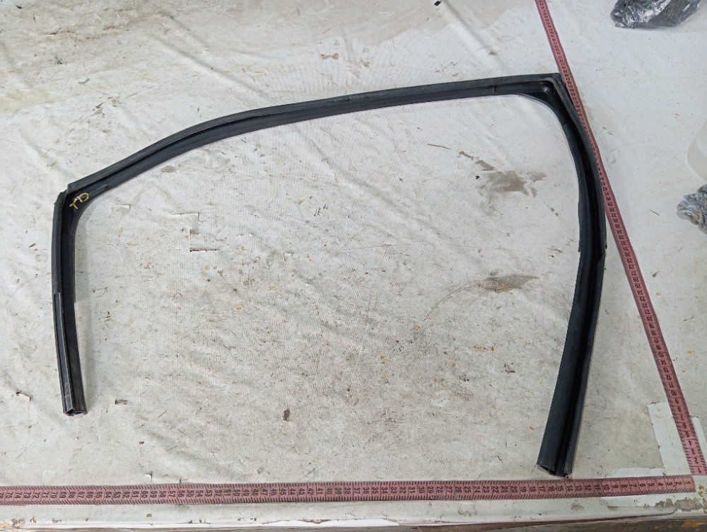Borracha Porta Traseira Direita Honda Hrv Exl 2023 2025 V644 8