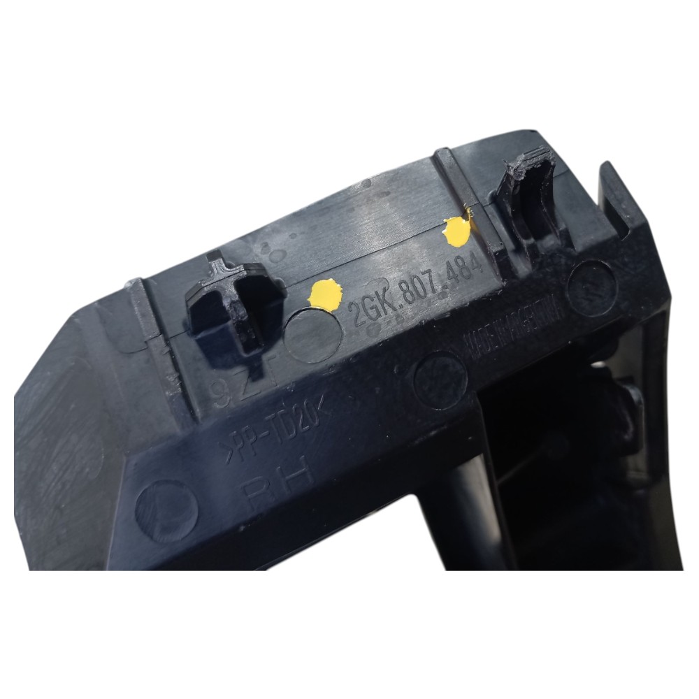 Guia Direito Parachoque Trase Vw Taos Highline 2022 24 V655 4