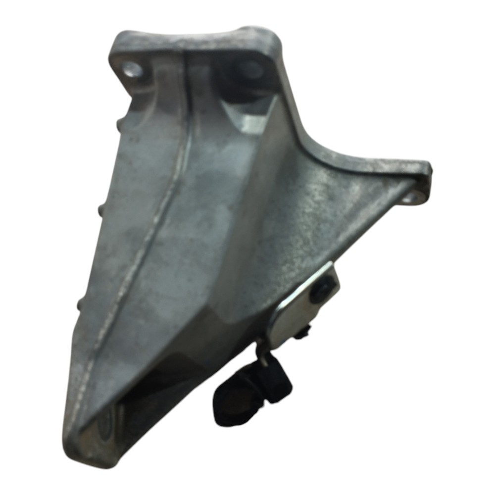Suporte Direito Coxim Suzuki Grand Vitara 2012 2015 V643 6