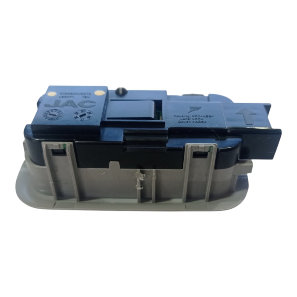 Luz Cortesia Traseira Esquerda Jac Ej7 2023 V618 5